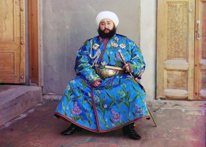 Emir Seyyid Mir Mohammed Alim Khan, the Emir of Bukhara, seated holding a sword in Bukhara, (present-day Uzbekistan), ca. 1910..jpg (146 KB)